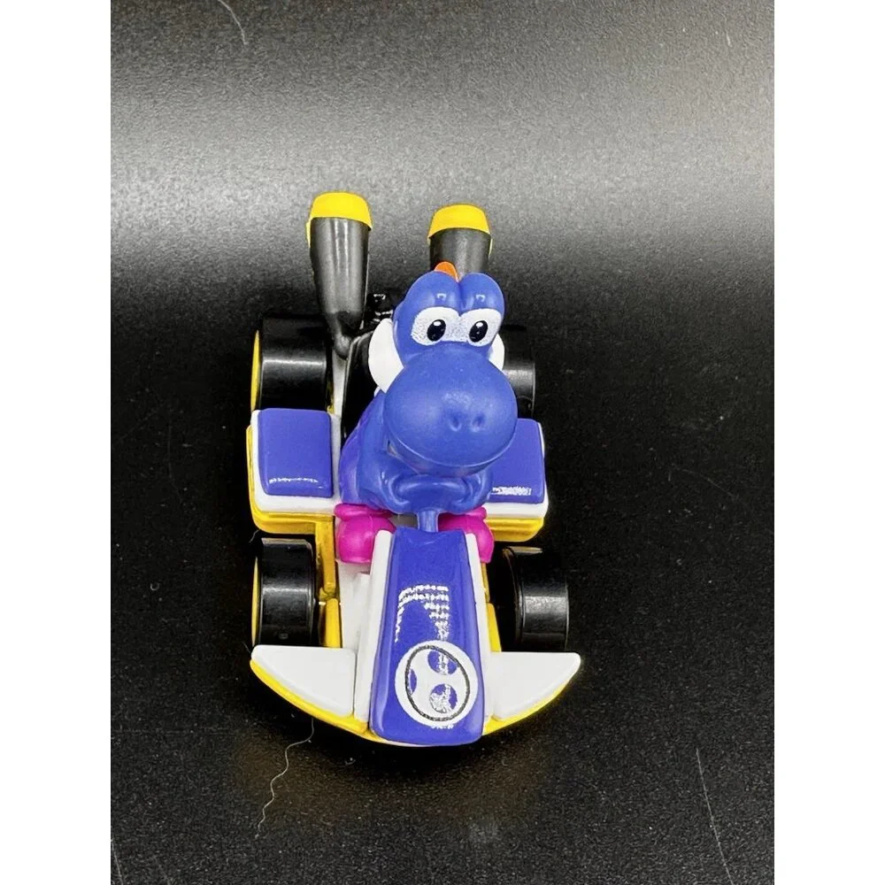 Hot Wheels Mario‎ Kart Blue Purple Yoshi Standard Kart Diecast Toy 2018 Mattel